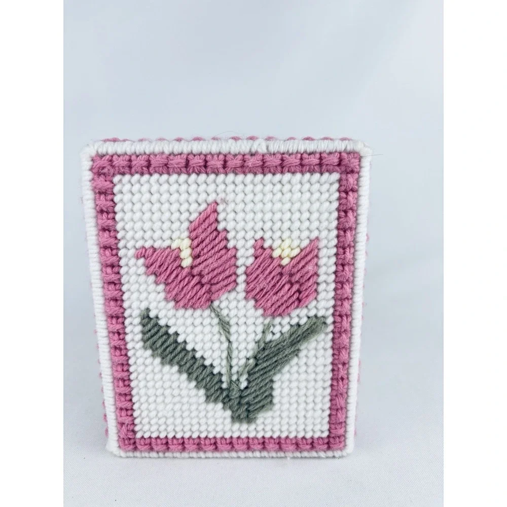 Vintage Knitted Stitched Crochet Pink Floral Tissue Box Cover Handmade Tulip